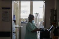 Portugal records slowdown in flu but excess deaths persist