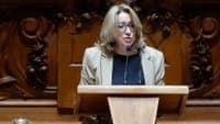 "We do not have to receive moral lessons regarding the most needy people". Minister of Labour defended the PSU from criticism on the left and the right