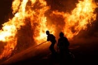 More than 100 firefighters battle blaze in Estremoz