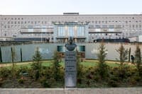 Union accuses São João of not letting doctors rest. Hospital claims to be unaware of complaints