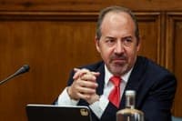 Public debt rises to 282.7 billion in February