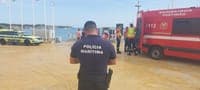 Tourist boat with 12 people on board capsized this afternoon near Benagil Cave. There are two injured