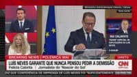 The minister who had promised to clarify matters to journalists, bringing documentation with him, arrived empty-handed