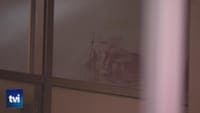 Four-year-old child witnesses mother's death. British woman stabbed with scissors by partner in Albufeira hotel corridor