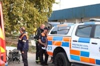 Firefighters injured in fire at the Vieira de Leiria industrial zone
