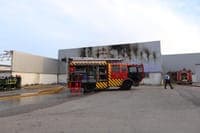 Three firefighters injured in fire at the Vieira de Leiria industrial zone