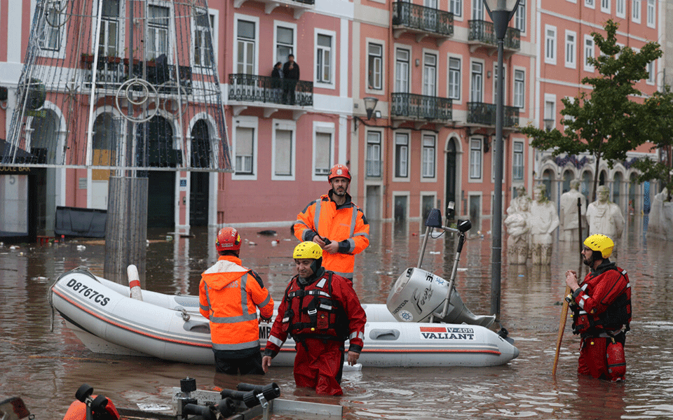 Blackouts, floods and droughts: leaders call for a new culture of resilience in Portugal