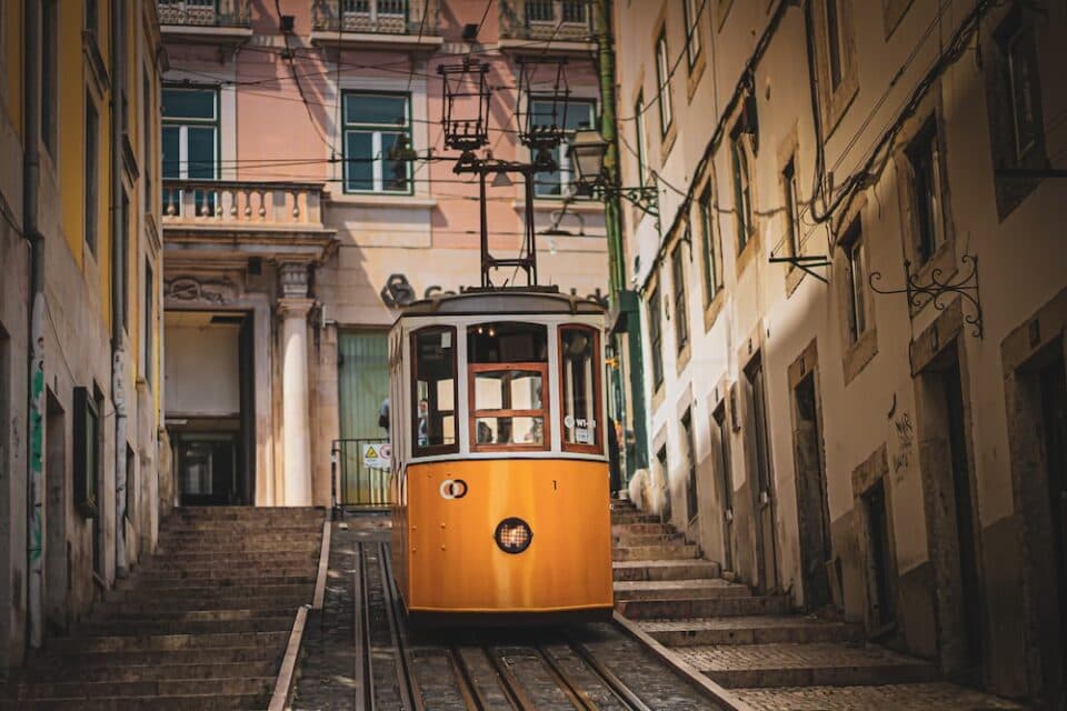 Rents in Portugal fall 2.9% in a year in May and accelerate decline in recent months