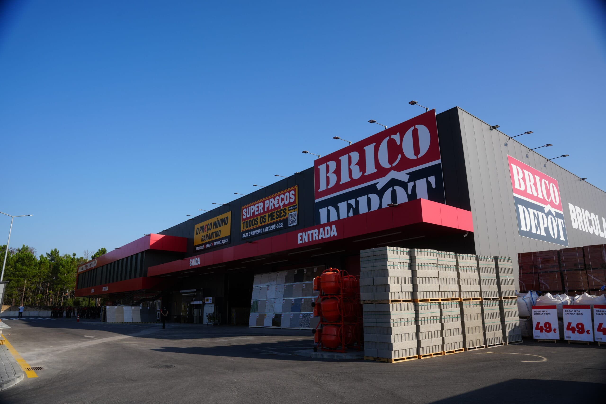 Ten years later, Brico Depôt opens a new store in Portugal with a 9 million investment