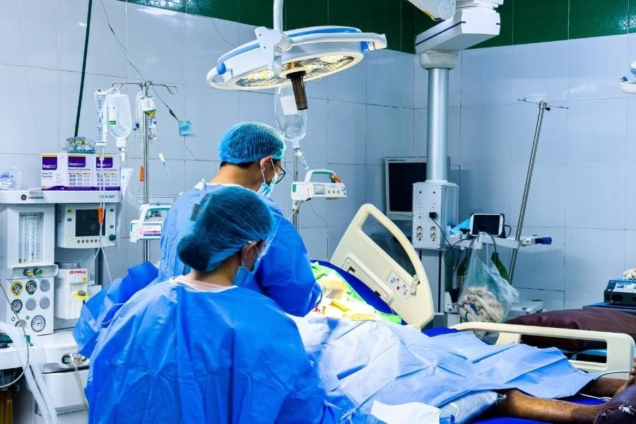 Employment in the health sector exceeds 543,000 people and now accounts for 10% in Portugal - SAPO