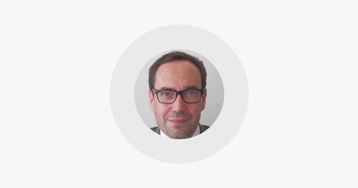 For a political economy of local and regional territories