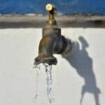 Almost 880,000 Portuguese homes consuming water ‘without any public control’