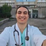 Portugal’s first gypsy doctor starts at Lisbon’s Santa Maria Hospital