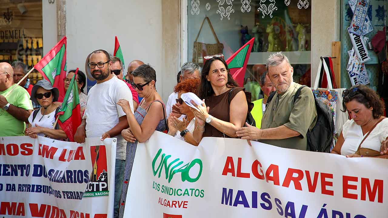 Unions: ‘‘Algarve is a rich region with impoverished workers’’